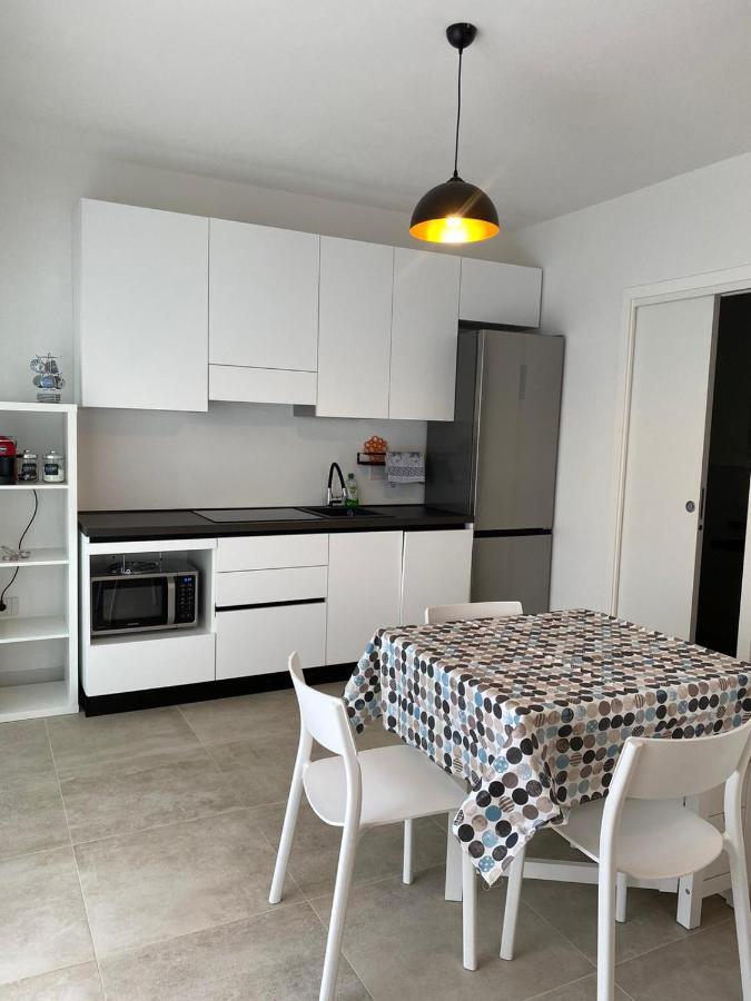 Torregrande Apartments Торре-Гранде Экстерьер фото